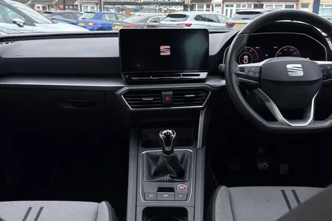 33 of 48 for SEAT Leon 1.0 TSI EVO SE Dynamic Euro 6 (s/s) 5dr