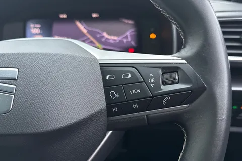 36 of 48 for SEAT Leon 1.0 TSI EVO SE Dynamic Euro 6 (s/s) 5dr