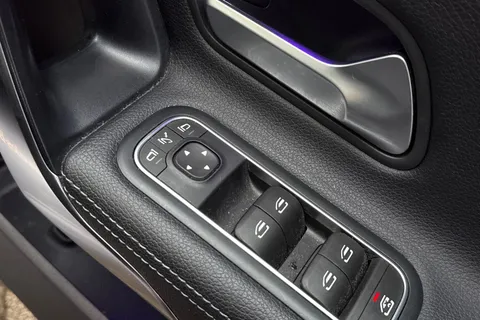 YR22KUN Mercedes-Benz Cla Class CLA 200 AMG Line Premium 5dr Tip Auto Thumbnail #41