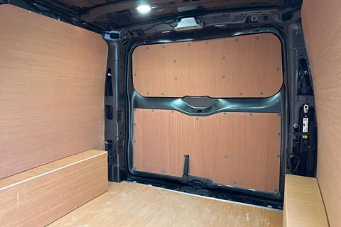 DG75BZU Volkswagen Transporter 2.0 TDI 110 Commerce Pro Van Thumbnail #20