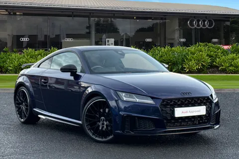 DE22BZW Audi TT Coup- Black Edition 40 TFSI 197 PS S tronic Thumbnail #2