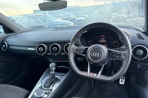 DE22BZW Audi TT Coup- Black Edition 40 TFSI 197 PS S tronic Thumbnail #19