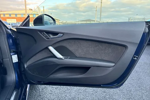 NV22CFO Audi TT Coup- Black Edition 40 TFSI 197 PS S tronic Thumbnail #49