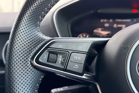 NV22CFO Audi TT Coup- Black Edition 40 TFSI 197 PS S tronic Thumbnail #51