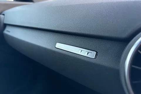 DE22BZW Audi TT Coup- Black Edition 40 TFSI 197 PS S tronic Thumbnail #60