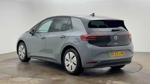 3 of 10 for Volkswagen ID.3 107KW Family Pro 58kWh ⭐Heated Seats, Keyless Entry, Panoramic glass roof⭐