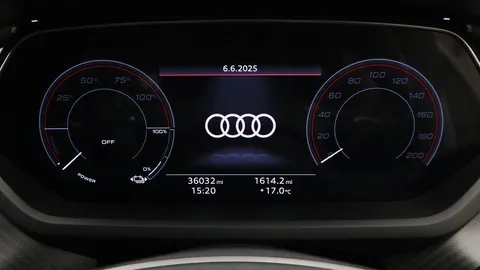 EO22YVE Audi e-tron GT GT quattro 350,00 kW Thumbnail #10