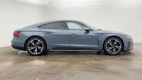 AU72PYP Audi e-tron GT GT Vorsprung quattro 350,00 kW Thumbnail #3