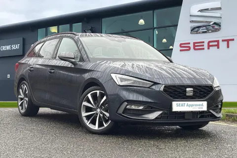 DK75VHZ SEAT Leon 1.5 eTSI MHEV FR DSG Euro 6 (s/s) 5dr Thumbnail #1