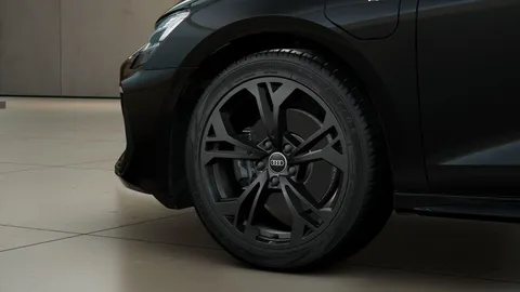  Audi A3 1.5 TFSIe Black Edition Sportback S Tronic Euro 6 (s/s) 5dr 17.9kWh Thumbnail #4