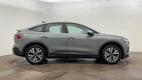 BT72GPU Audi Q4 e-tron Q4 Sportback Sport 40 e-tron  150,00 kW Thumbnail #4