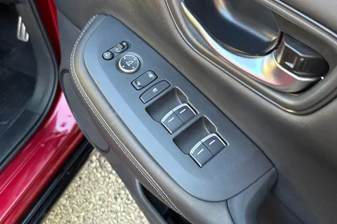 NC73GDV Honda ZR-V 2.0 eHEV Sport 5dr CVT Thumbnail #24