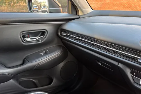 NC73GDV Honda ZR-V 2.0 eHEV Sport 5dr CVT Thumbnail #43