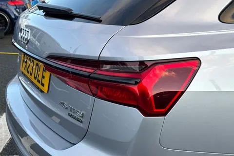 8 of 66 for Audi A6 Avant Avant Black Edition 45 TFSI quattro 265 PS S tronic