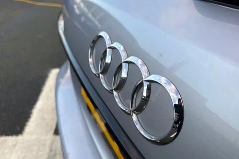 35 of 66 for Audi A6 Avant Avant Black Edition 45 TFSI quattro 265 PS S tronic