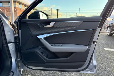 47 of 66 for Audi A6 Avant Avant Black Edition 45 TFSI quattro 265 PS S tronic