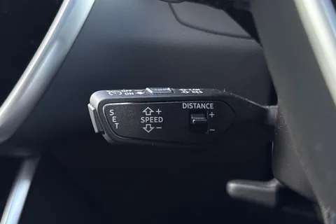 54 of 66 for Audi A6 Avant Avant Black Edition 45 TFSI quattro 265 PS S tronic