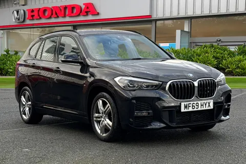 MF69HYX BMW X1 sDrive 20i M Sport 5dr Step Auto Thumbnail #2