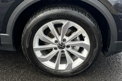 GF25XXT Volkswagen T-Roc 1.5 TSI Match 5dr Thumbnail #10