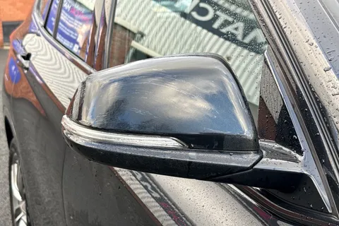 MF69HYX BMW X1 sDrive 20i M Sport 5dr Step Auto Thumbnail #11