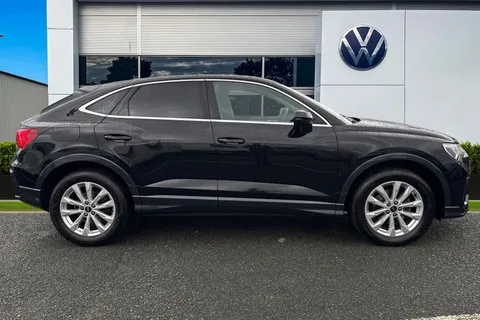 DW23FRD Audi Q3 1.5 TFSI CoD 35 Sport Sportback Euro 6 (s/s) 5dr Thumbnail #4