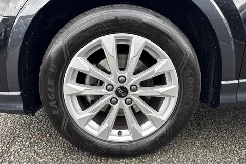 DW23FRD Audi Q3 1.5 TFSI CoD 35 Sport Sportback Euro 6 (s/s) 5dr Thumbnail #13