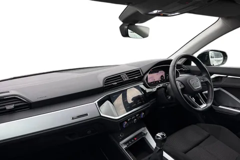 DW23FRD Audi Q3 1.5 TFSI CoD 35 Sport Sportback Euro 6 (s/s) 5dr Thumbnail #16