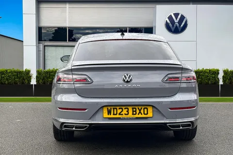 WD23BXO Volkswagen Arteon 2.0 TDI R-Line 5dr DSG | Panoramic Sunroof | Interior Ambient Lighting Thumbnail #5