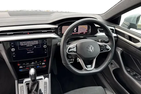 WD23BXO Volkswagen Arteon 2.0 TDI R-Line 5dr DSG | Panoramic Sunroof | Interior Ambient Lighting Thumbnail #19