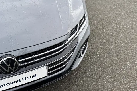 WD23BXO Volkswagen Arteon 2.0 TDI R-Line 5dr DSG | Panoramic Sunroof | Interior Ambient Lighting Thumbnail #41
