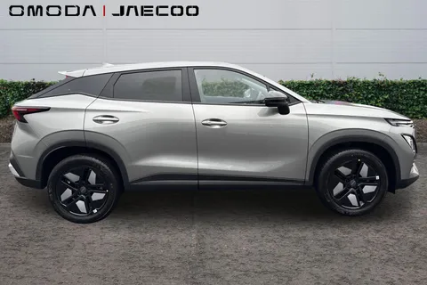 Omoda 5 1.6 TGDI Knight DCT Euro 6 (s/s) 5dr Thumbnail #3