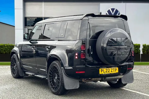 2 of 58 for Land Rover Defender 110 3.0 D250 MHEV XS Edition Auto 4WD Euro 6 (s/s) 5dr