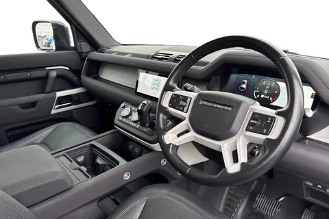 14 of 58 for Land Rover Defender 110 3.0 D250 MHEV XS Edition Auto 4WD Euro 6 (s/s) 5dr