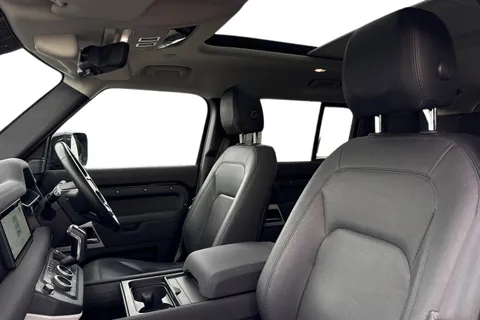 16 of 58 for Land Rover Defender 110 3.0 D250 MHEV XS Edition Auto 4WD Euro 6 (s/s) 5dr