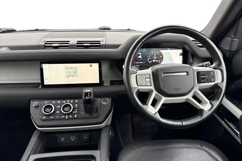 18 of 58 for Land Rover Defender 110 3.0 D250 MHEV XS Edition Auto 4WD Euro 6 (s/s) 5dr