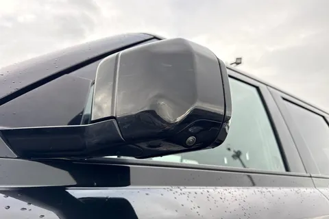 29 of 58 for Land Rover Defender 110 3.0 D250 MHEV XS Edition Auto 4WD Euro 6 (s/s) 5dr