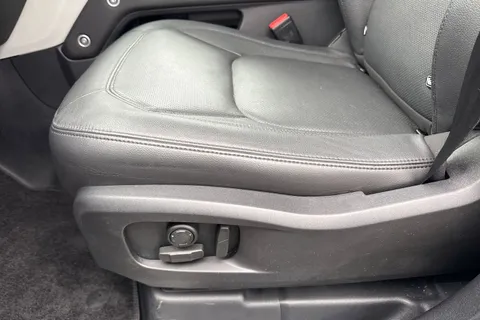 35 of 58 for Land Rover Defender 110 3.0 D250 MHEV XS Edition Auto 4WD Euro 6 (s/s) 5dr