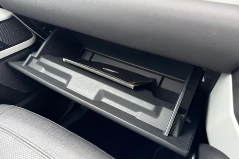 42 of 58 for Land Rover Defender 110 3.0 D250 MHEV XS Edition Auto 4WD Euro 6 (s/s) 5dr