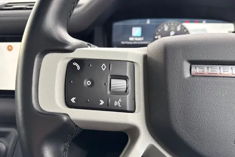 44 of 58 for Land Rover Defender 110 3.0 D250 MHEV XS Edition Auto 4WD Euro 6 (s/s) 5dr