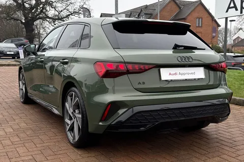 BV25EDF Audi A3 Black Edition 35 TFSI 150 PS S tronic Thumbnail #8