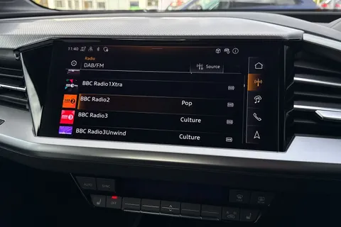 KR25NTL Audi Q4 e-tron Q4 Sportback Sport 45 e-tron  210,00 kW Thumbnail #40