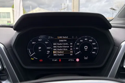 KR25NTL Audi Q4 e-tron Q4 Sportback Sport 45 e-tron  210,00 kW Thumbnail #47