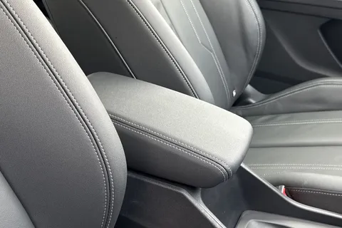 KR25NTL Audi Q4 e-tron Q4 Sportback Sport 45 e-tron  210,00 kW Thumbnail #51