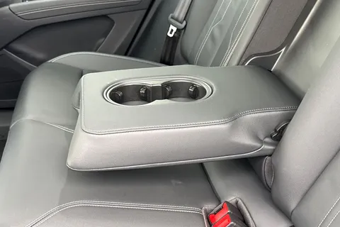 KR25NTL Audi Q4 e-tron Q4 Sportback Sport 45 e-tron  210,00 kW Thumbnail #52