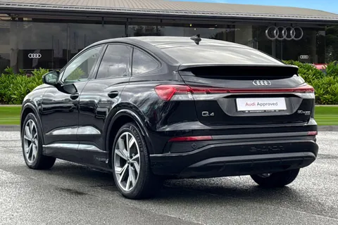 CK72BVN Audi Q4 e-tron Q4 Sportback Edition 1 50 e-tron quattro 220,00 kW Thumbnail #3