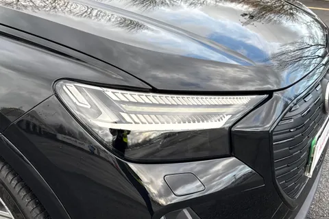 CK72BVN Audi Q4 e-tron Q4 Sportback Edition 1 50 e-tron quattro 220,00 kW Thumbnail #9