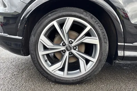 CK72BVN Audi Q4 e-tron Q4 Sportback Edition 1 50 e-tron quattro 220,00 kW Thumbnail #11