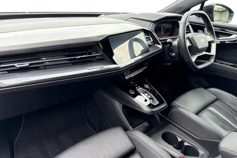 CK72BVN Audi Q4 e-tron Q4 Sportback Edition 1 50 e-tron quattro 220,00 kW Thumbnail #15