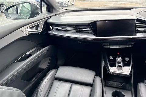 CK72BVN Audi Q4 e-tron Q4 Sportback Edition 1 50 e-tron quattro 220,00 kW Thumbnail #20