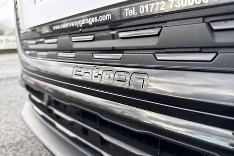 CK72BVN Audi Q4 e-tron Q4 Sportback Edition 1 50 e-tron quattro 220,00 kW Thumbnail #27